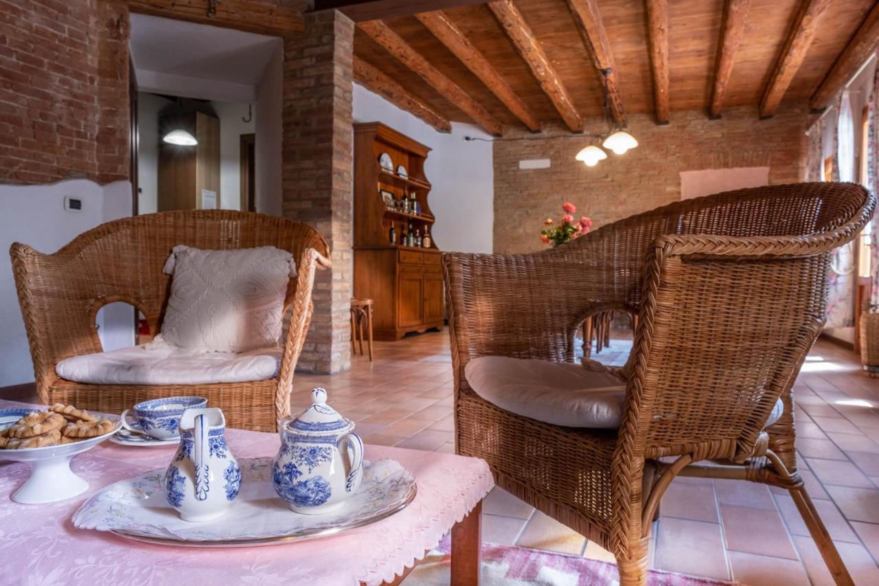 Agriturismo Le 4 Rose Vescovana Eksteriør billede